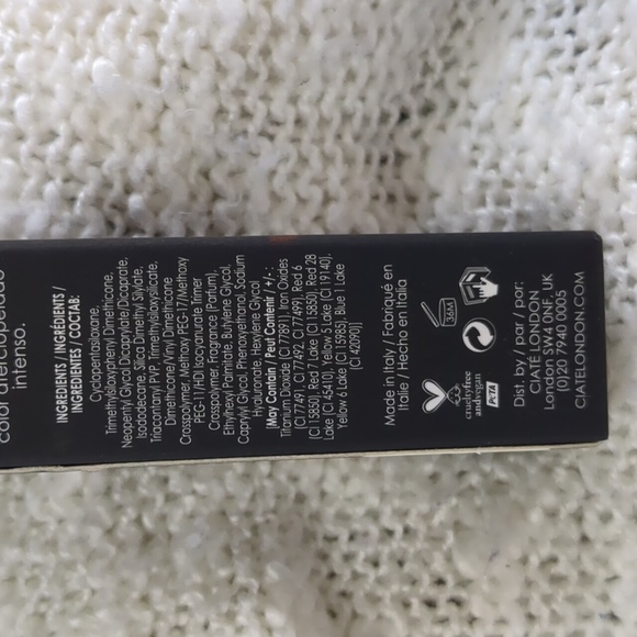 CIATÉ LONDON Liquid Velvet Lipstick in Obsession, 6.5ml/0.22fl oz - Picture 8 of 13